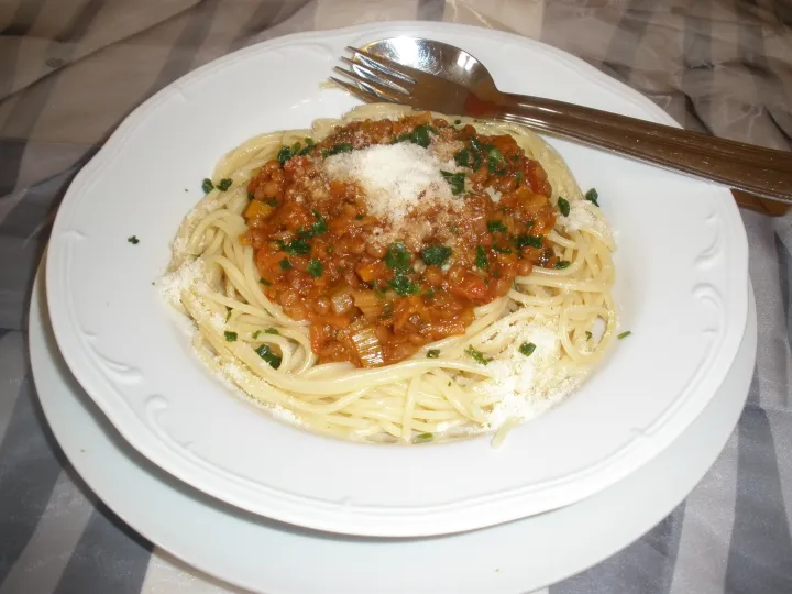 Linsen Bolognese