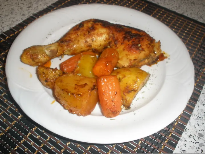 Ofenhendl mit Kartoffeln