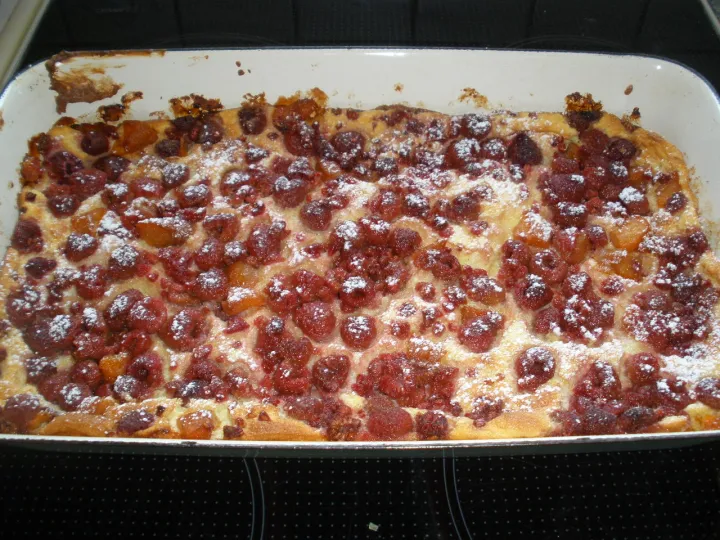 Topfenauflauf mit Himbeeren