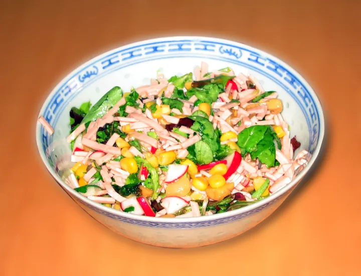 Vogerlsalat mit Extrawurst