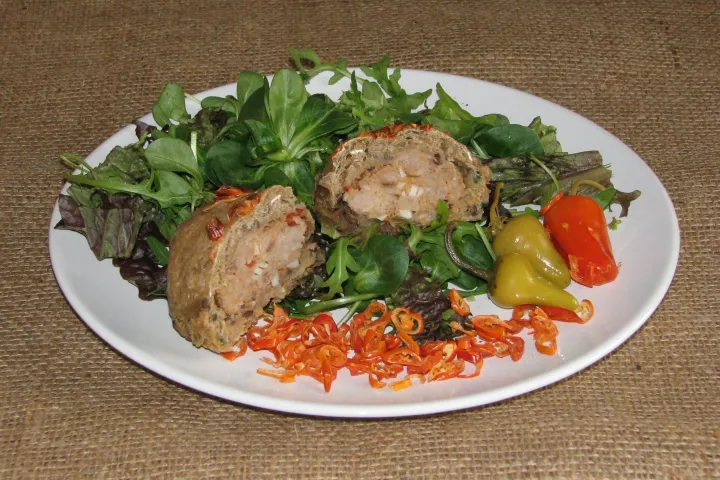 Hackfleisch-Biskuits mit Sambal Oelek