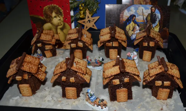 Mini-Kuchenhäuschen