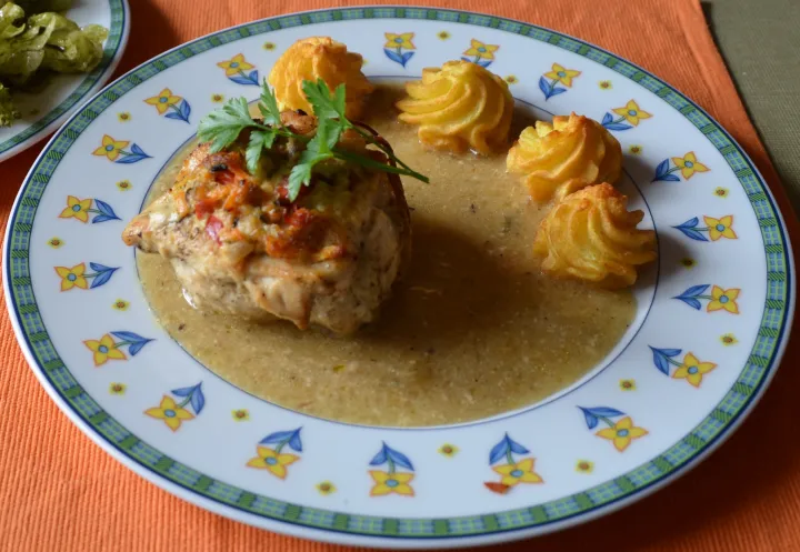 Gefüllte Hendltascherl