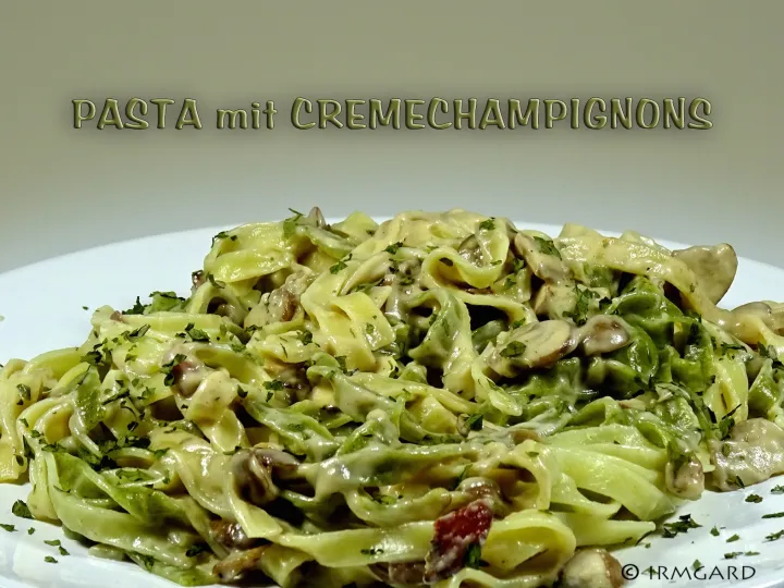 Pasta mit Cremechampignons