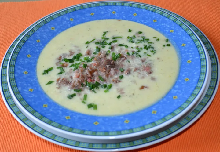 Rahmsuppe mit Heidensterz