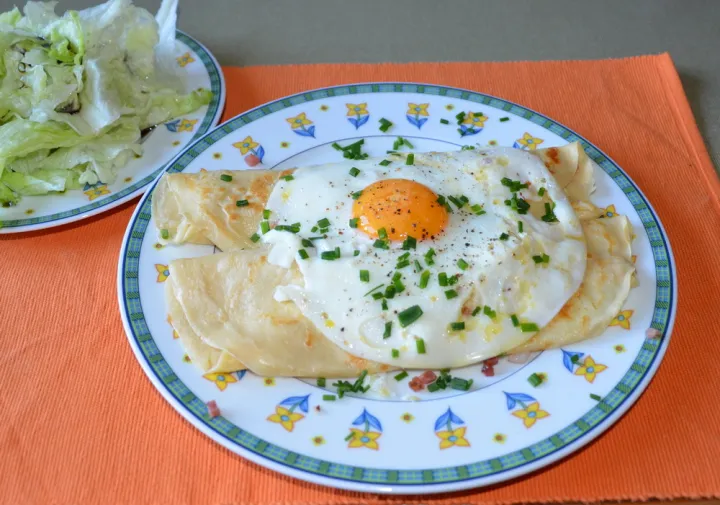 Gefüllte Dinkelcrepes
