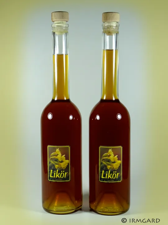 Schlüsselblumenlikör