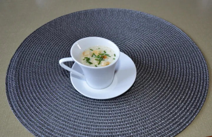 Feines Selleriesüppchen