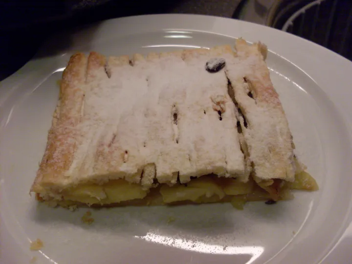 Blätterteig - Apfelstrudel