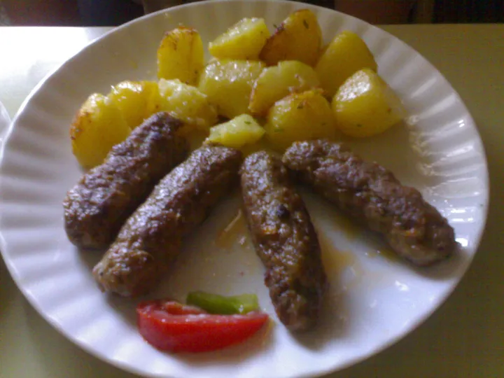 Cevapcici