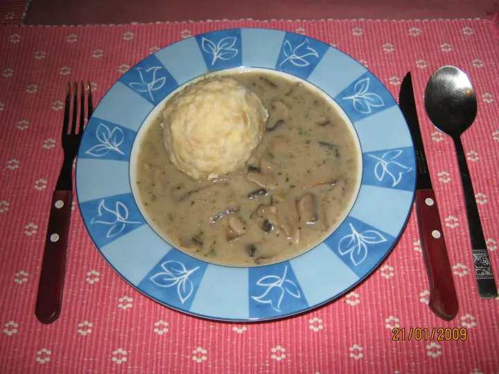 Championsauce & Semmelknödeln