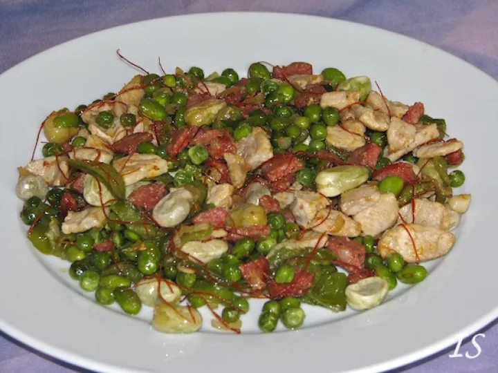 Hülsenfrüchte im Wok