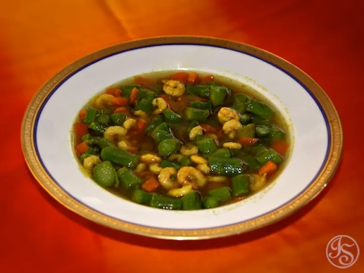 Chinesische Spargelsuppe