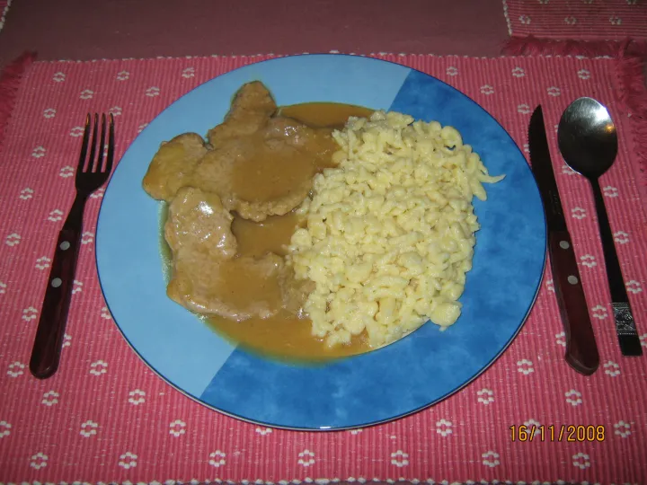 Rahmschnitzel & Spätzle