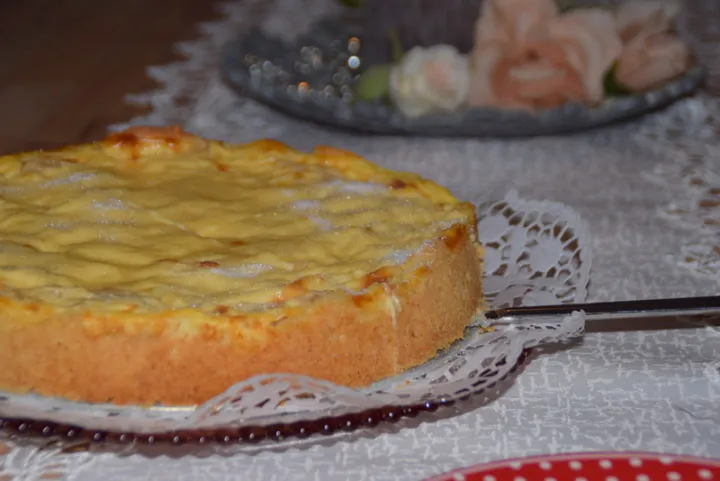 Apfelkuchen mit Sahnepudding