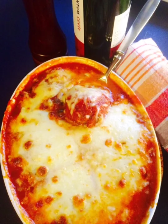 Gratinierte Fleischbällchen