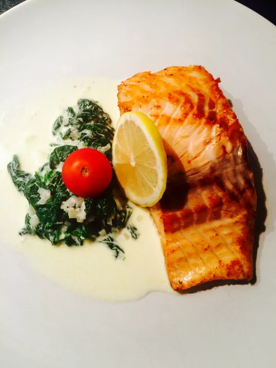 Lachs mit Rahmspinat
