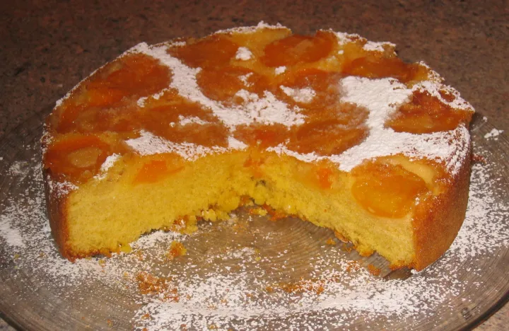 Marillen-Zitronenkuchen