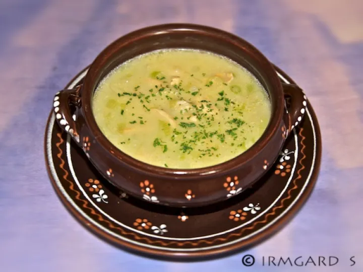 Frühlingszwiebel-Cremesuppe