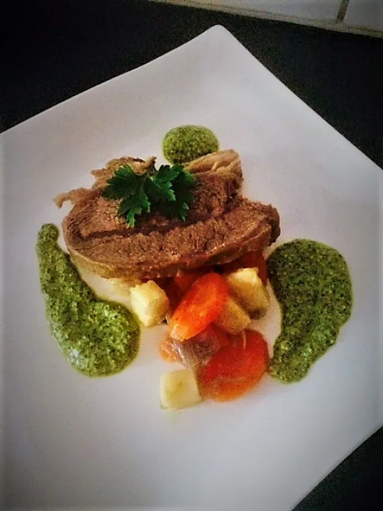 Kavalierspitz mit Spinatpesto