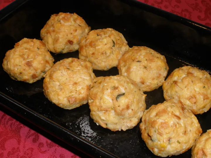 Semmelknödel - aus dem Backofen!