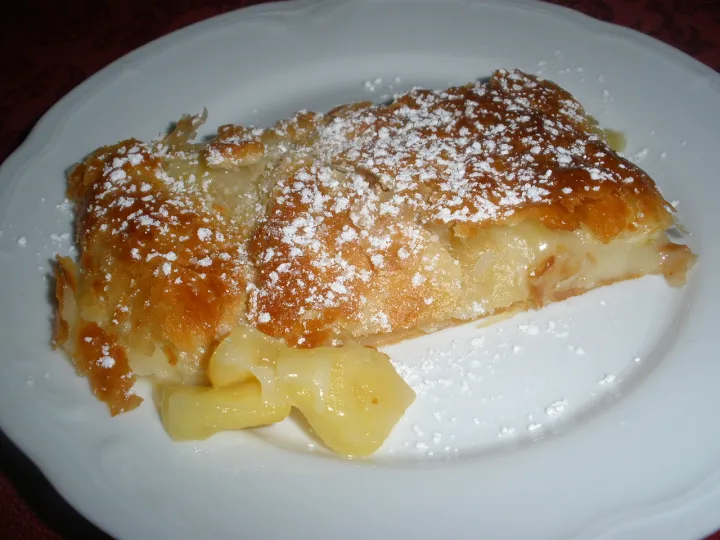 Apfel - Pudding - Strudel