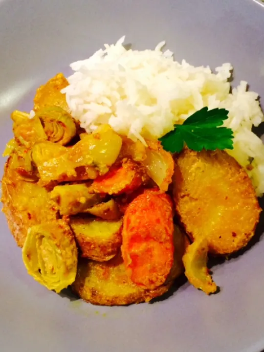 Schmorgemüse mit Tahin-Sauce ( vegan)