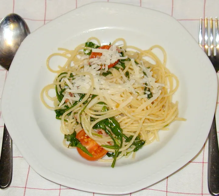 Spaghetti mit Rucola