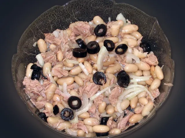 Bohnensalat mit Thunfisch