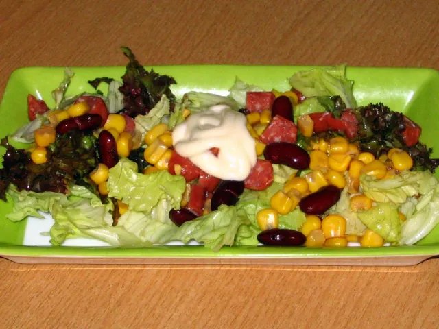 Kabernossisalat