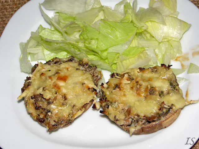 Gefüllte Champignons