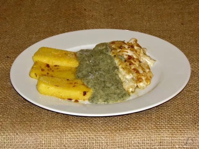 Kabeljau mit Dillsosse und Polenta