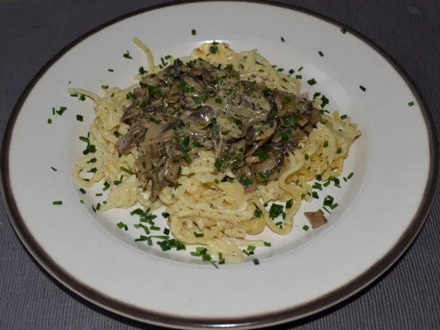 Sparghetti mit Champignonsoße