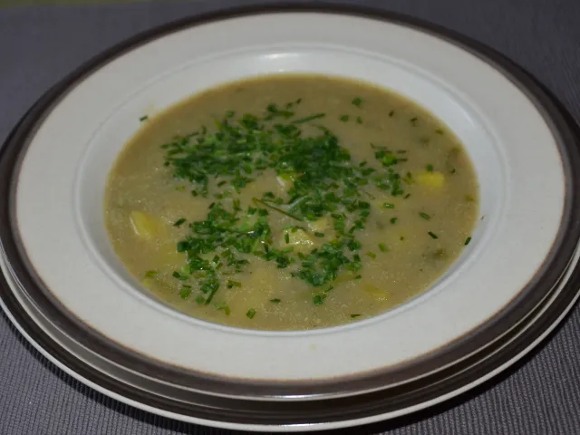 Kartoffel-Fisolensuppe
