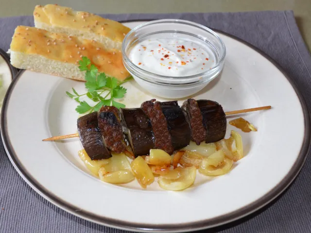 Rind-Melanzani-Kebabs