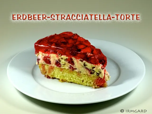 Erdbeer-Stracciatella-Torte 