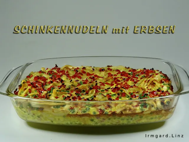 Schinkennudeln mit Erbsen