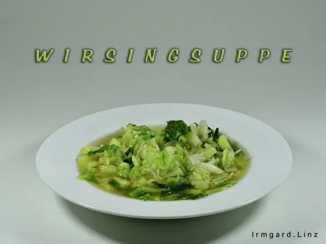 Wirsingsuppe