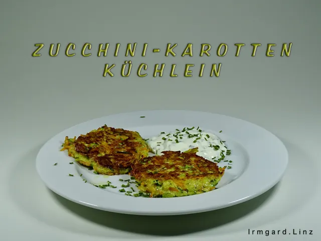 Zucchini-Karotten-Küchlein