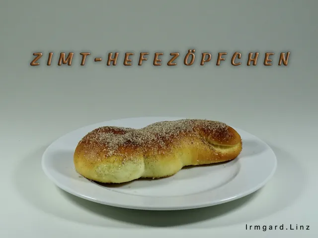 Zimt-Hefezöpfchen
