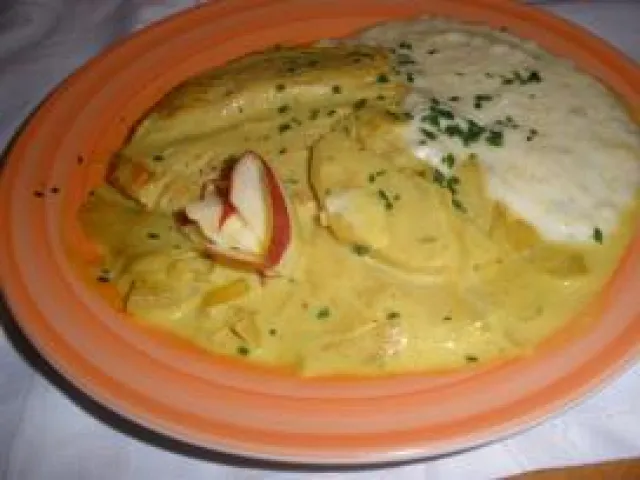 Putenschnitzerl in Apfel-Senf-Soße