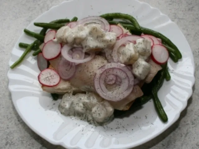 Würzige Matjes mit Bohnen und Senfgurken