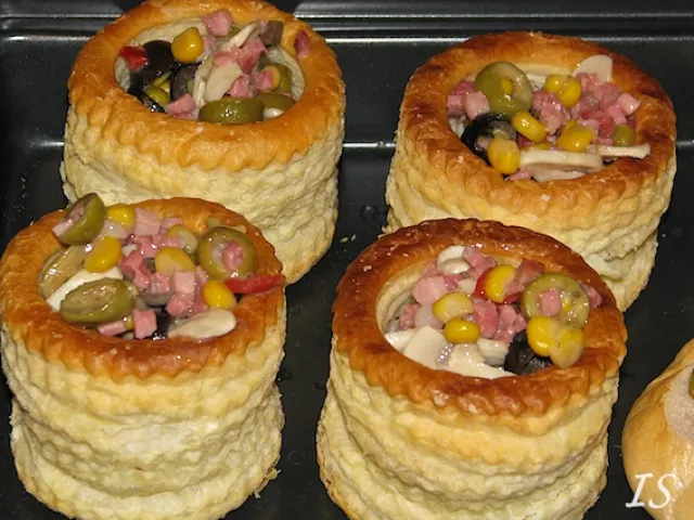 Gefüllte Pastetchen