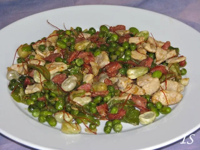 Hülsenfrüchte im Wok