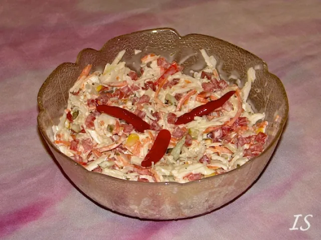 Weißkrautsalat mit Schinken