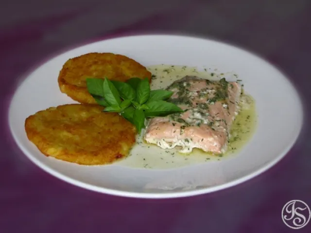 Wildlachs mit Zitronen-Dill-Sosse