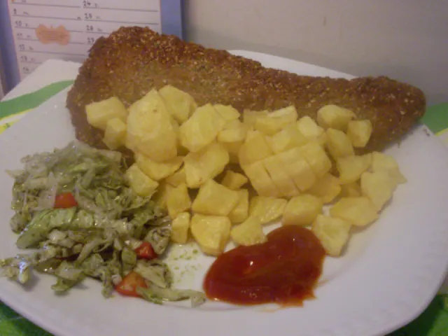 Schnitzel in Kürbiskernpanade