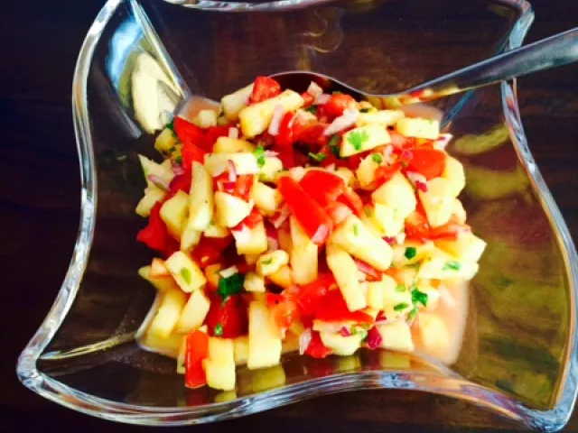 Ananas-Tomaten Salat