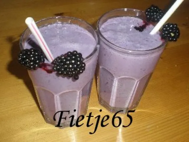 Brombeere küsst Kokos