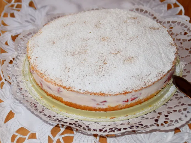 Quark-Sahne- Torte